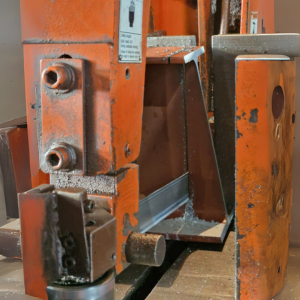 Αυτοματο πριονι κοπης μεταλλων